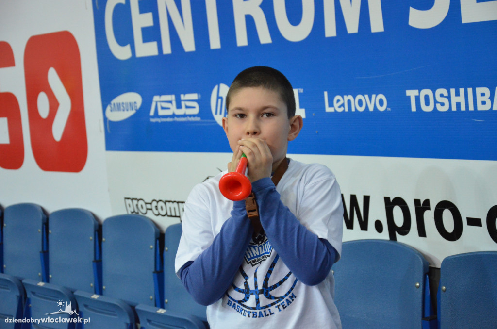 Kibice na meczu EBL: Anwil vs MKS