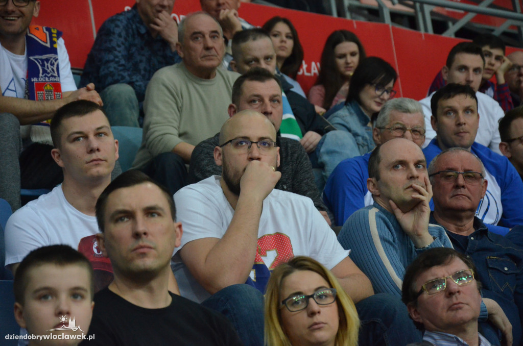 Kibice na meczu EBL: Anwil vs MKS