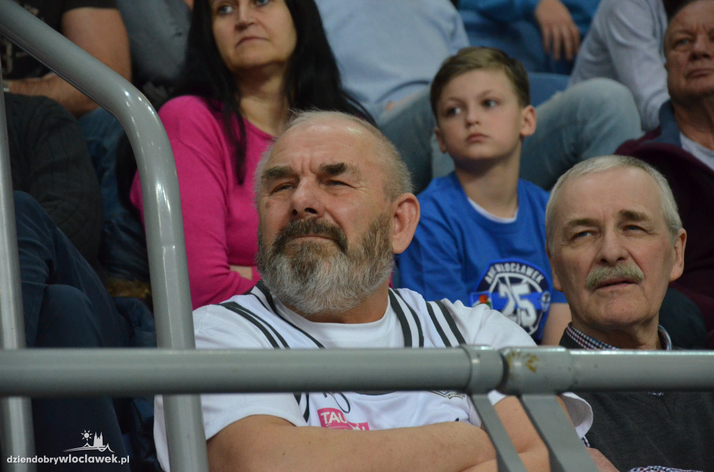 Kibice na meczu EBL: Anwil vs MKS
