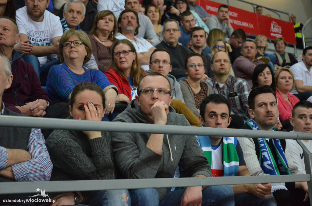 Kibice na meczu EBL: Anwil vs MKS