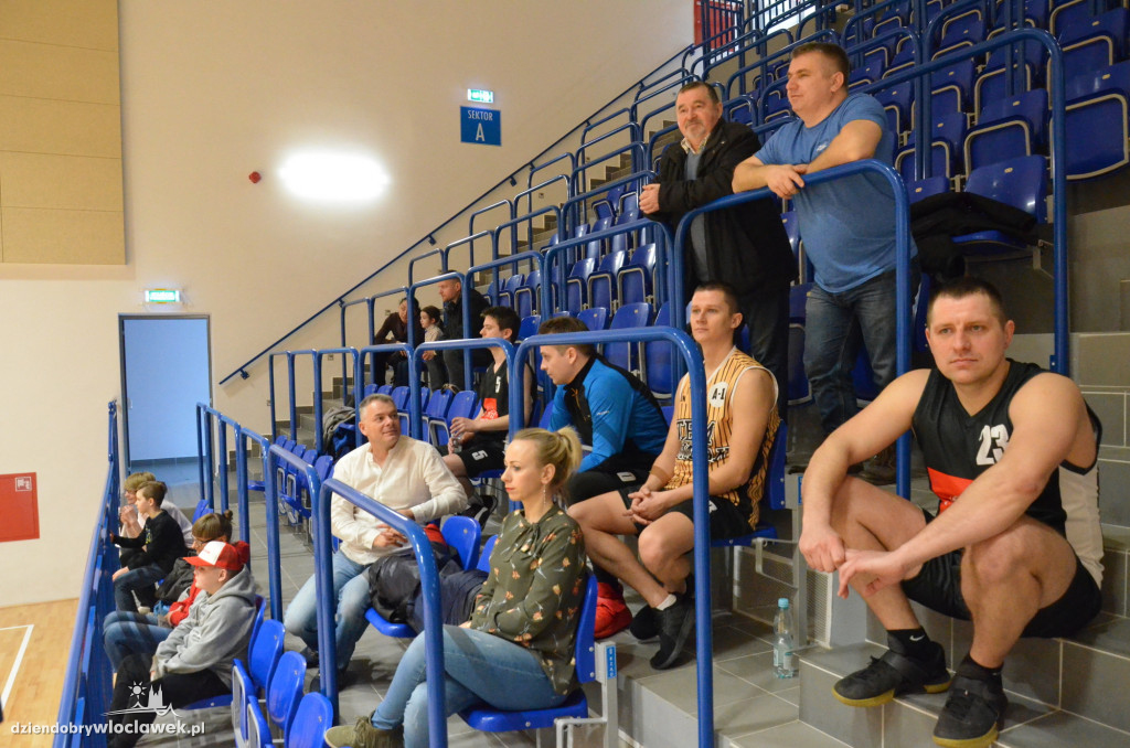 Turniej 'Anwil pod koszem'