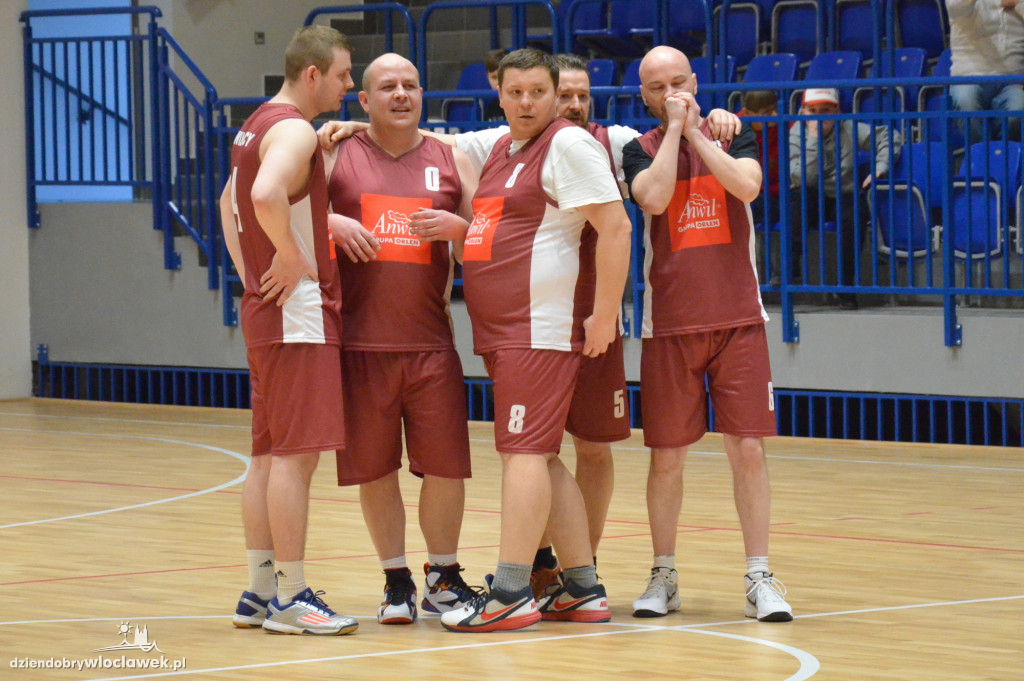 Turniej 'Anwil pod koszem'