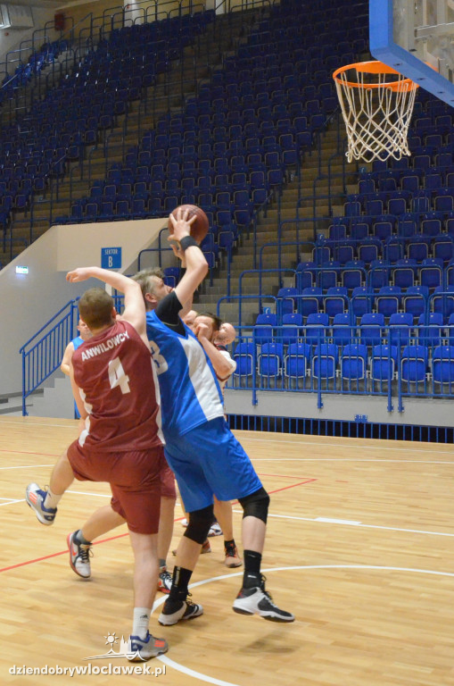 Turniej 'Anwil pod koszem'