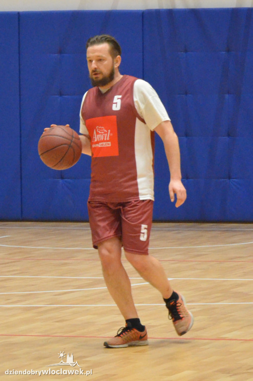 Turniej 'Anwil pod koszem'