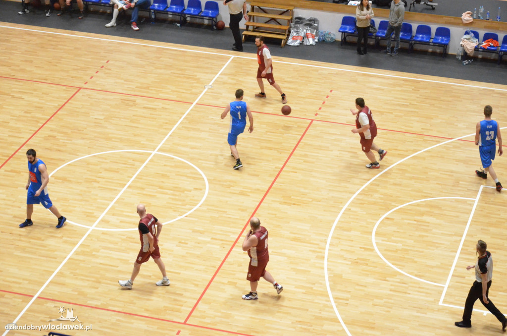 Turniej 'Anwil pod koszem'