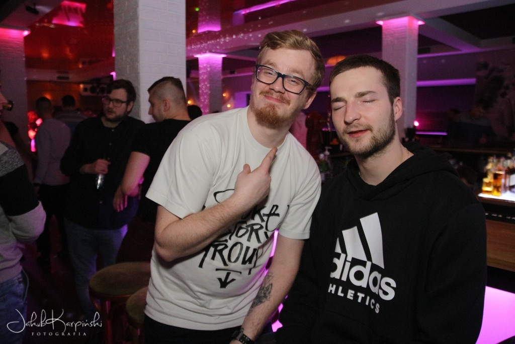 Million: Piątkowa noc w sali Bulvar