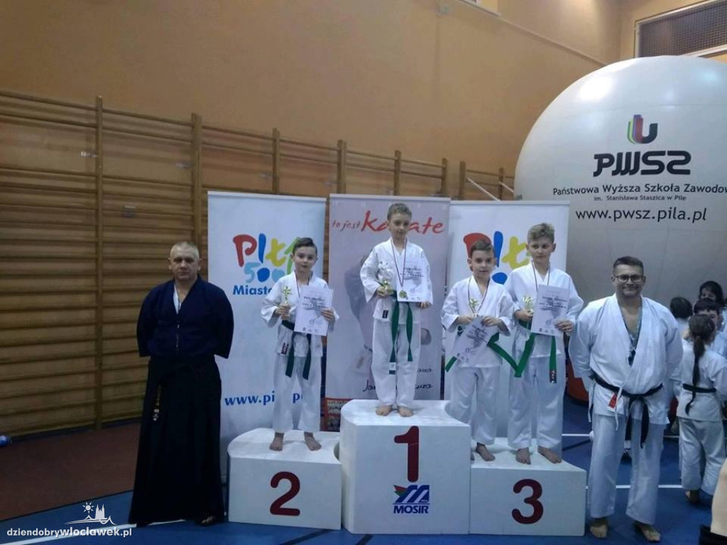 26 medali na VII Turnieju Karate w Pile