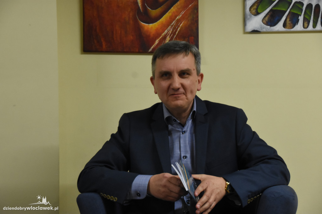 Promocja tomiku `Na osi czasu i życia`