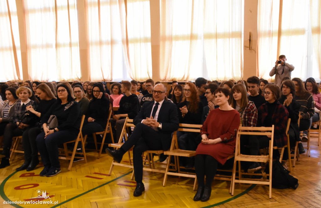 Wykład prezydenta w II LO