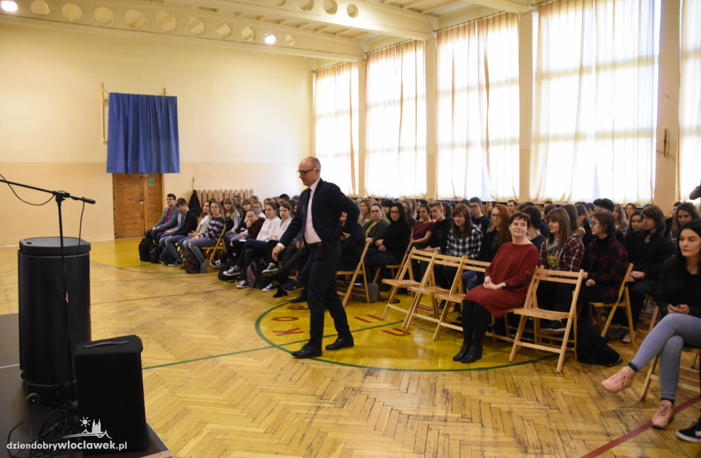 Wykład prezydenta w II LO