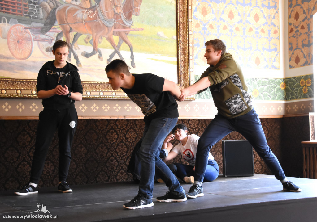 Warsztaty teatralne w Starej Remizie