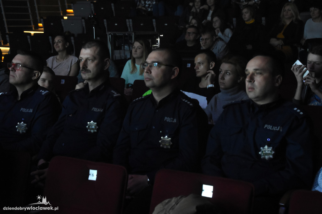 Spektakle profilaktyczne w Browarze B