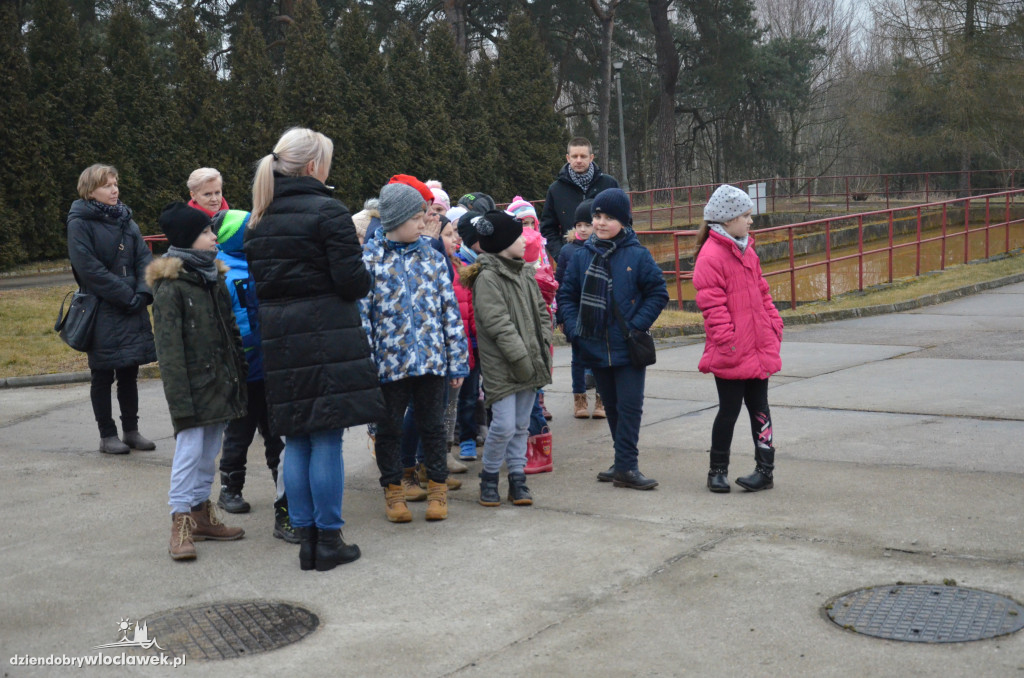 Dzieci z SP nr 5 zwiedzały ujęcie wody