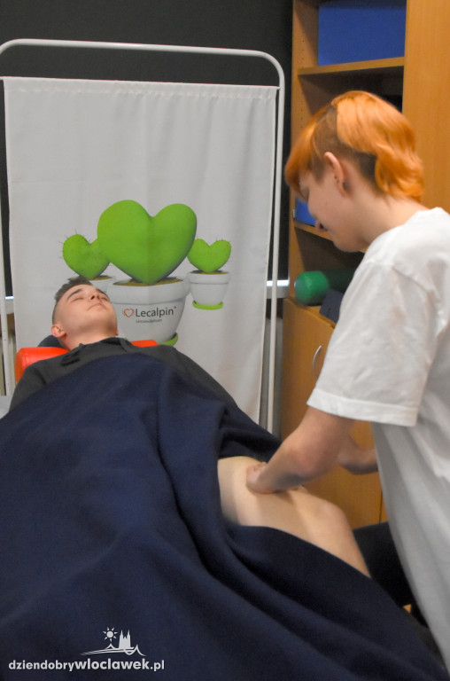 CKZiU kształci kosmetyczki i masażystów
