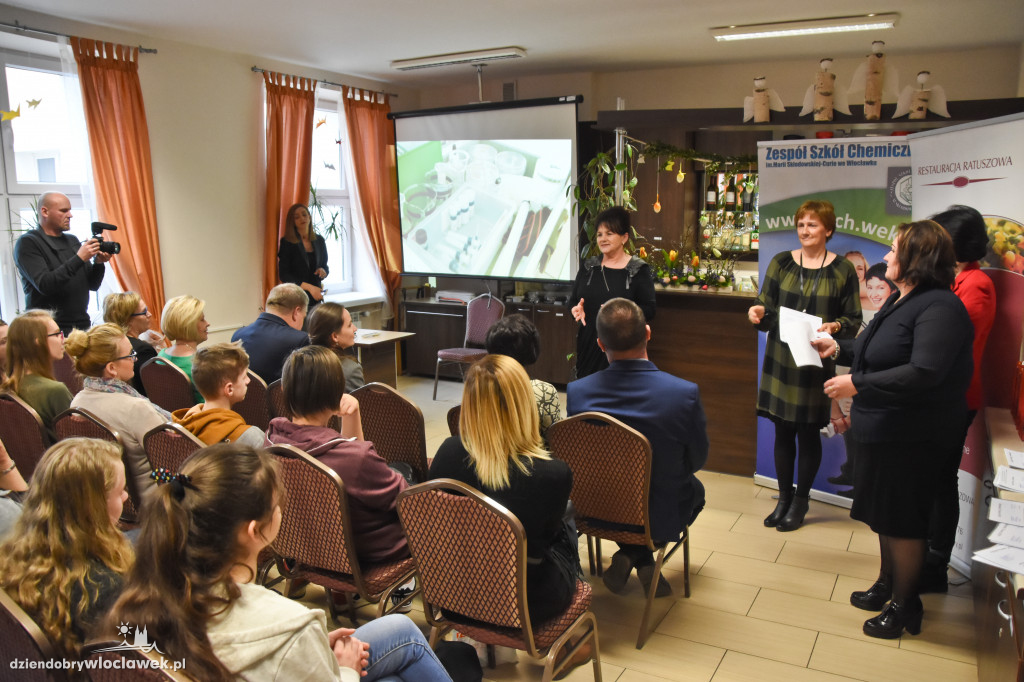 Uczniowie przygotowywali mazurki