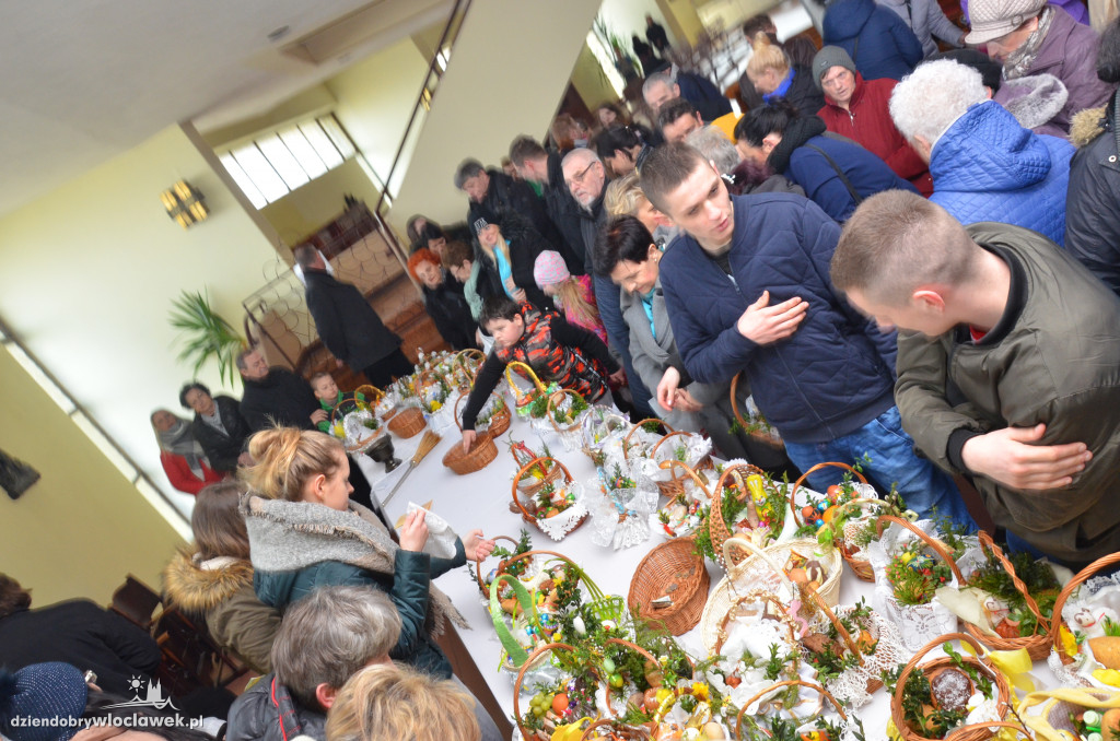Święcenie pokarmów w parafiach