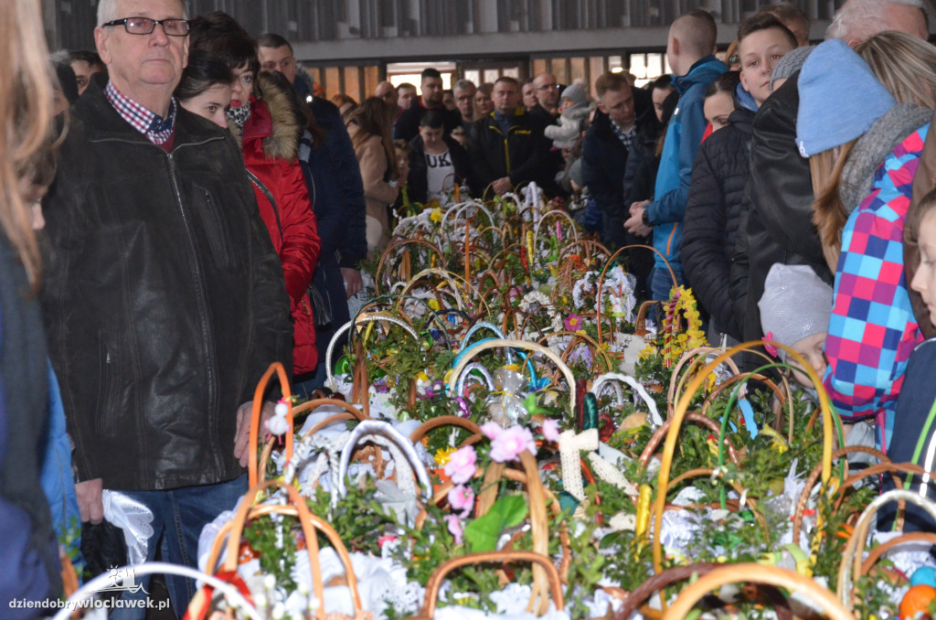 Święcenie pokarmów w parafiach