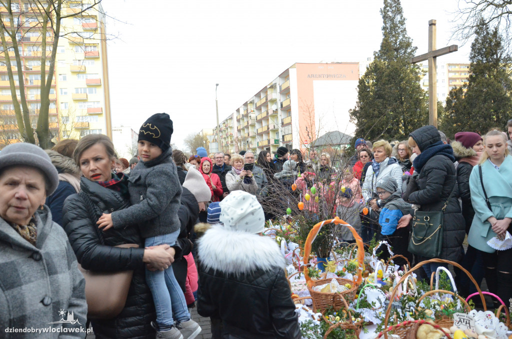 Moto Święconka w parafii św. Stanisława