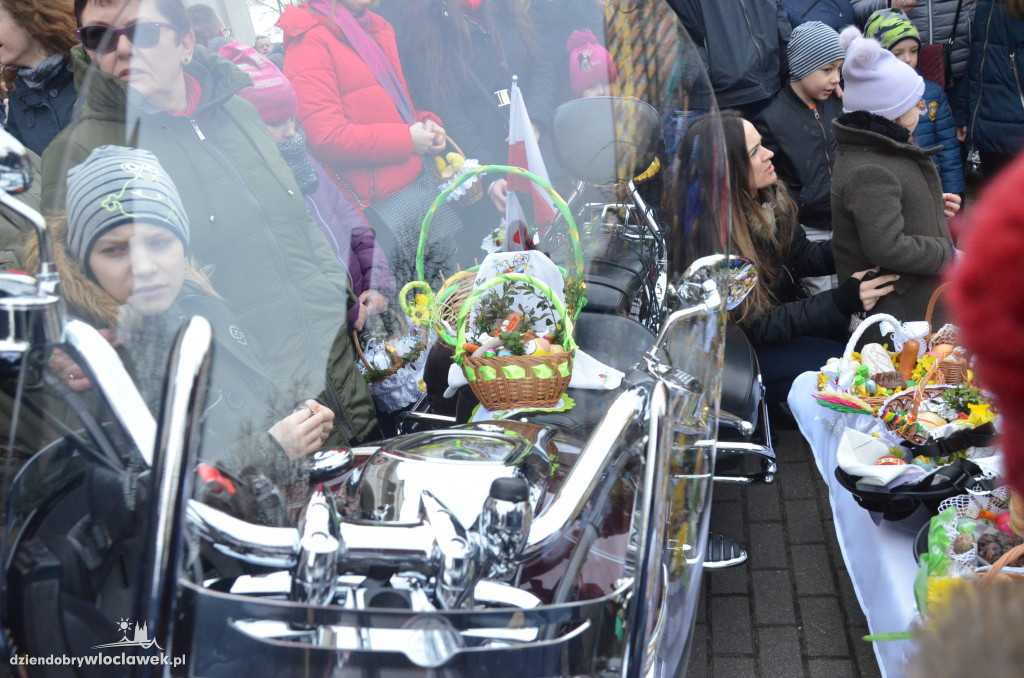Moto Święconka w parafii św. Stanisława