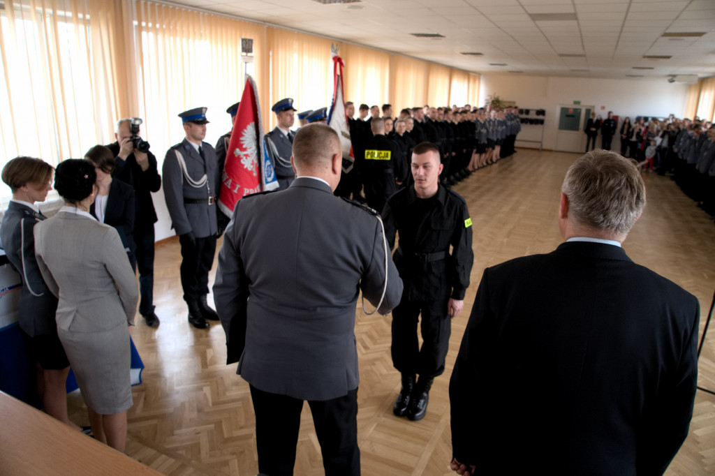 Nowi policjanci złożyli ślubowanie