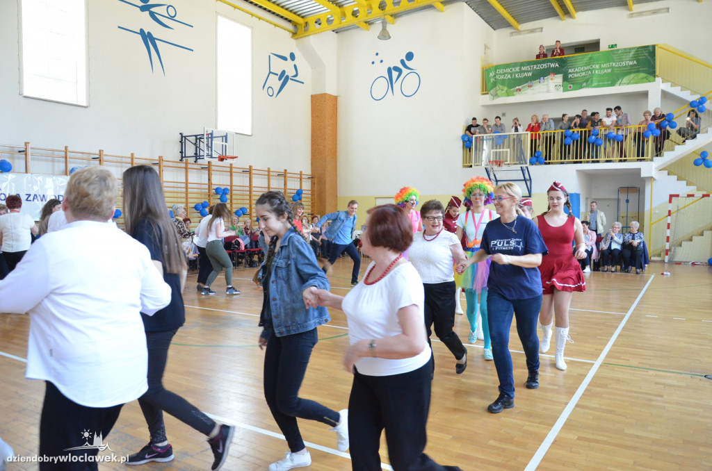 Wielopokoleniowy maraton tańca w PWSZ