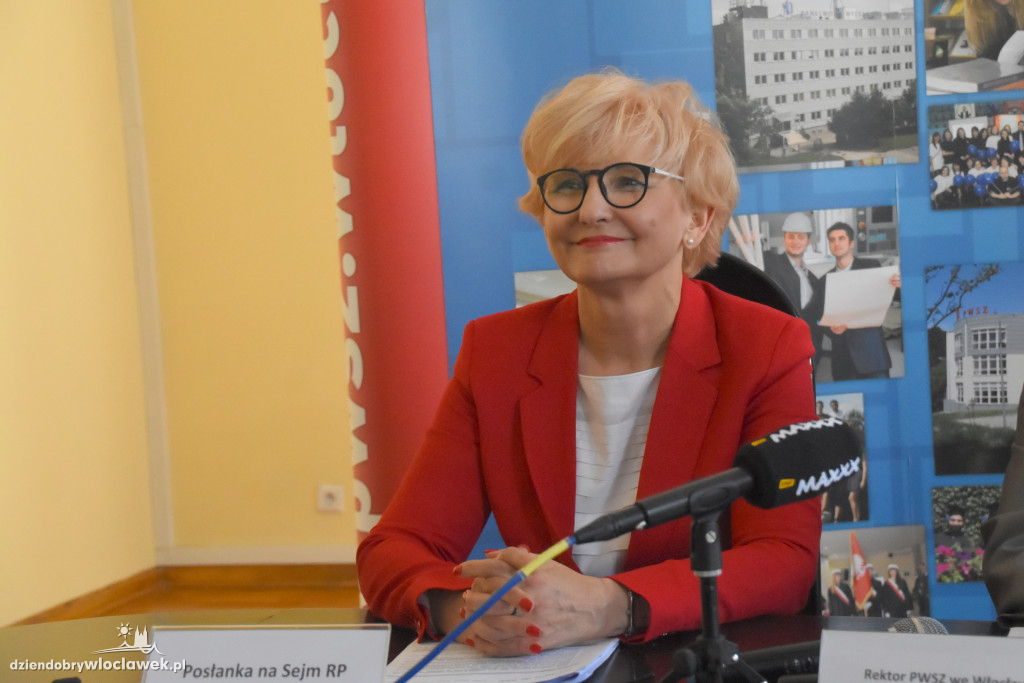 PWSZ dostała milion złotych od ministra