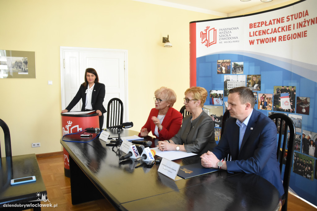 PWSZ dostała milion złotych od ministra