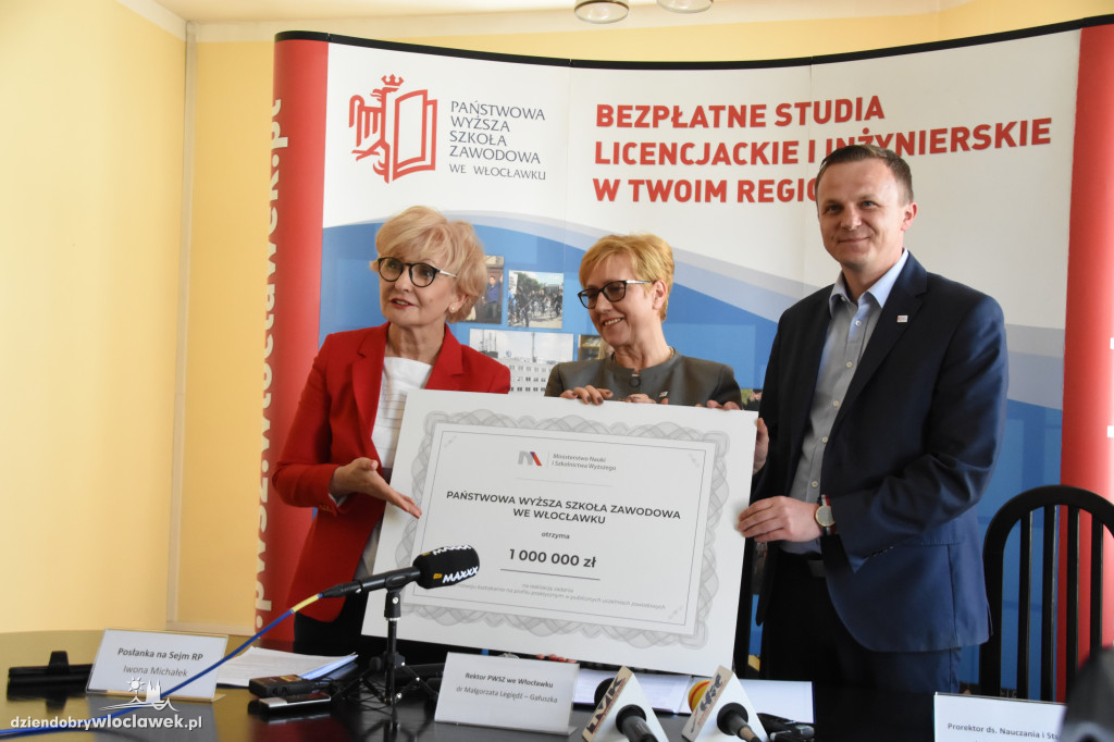 PWSZ dostała milion złotych od ministra