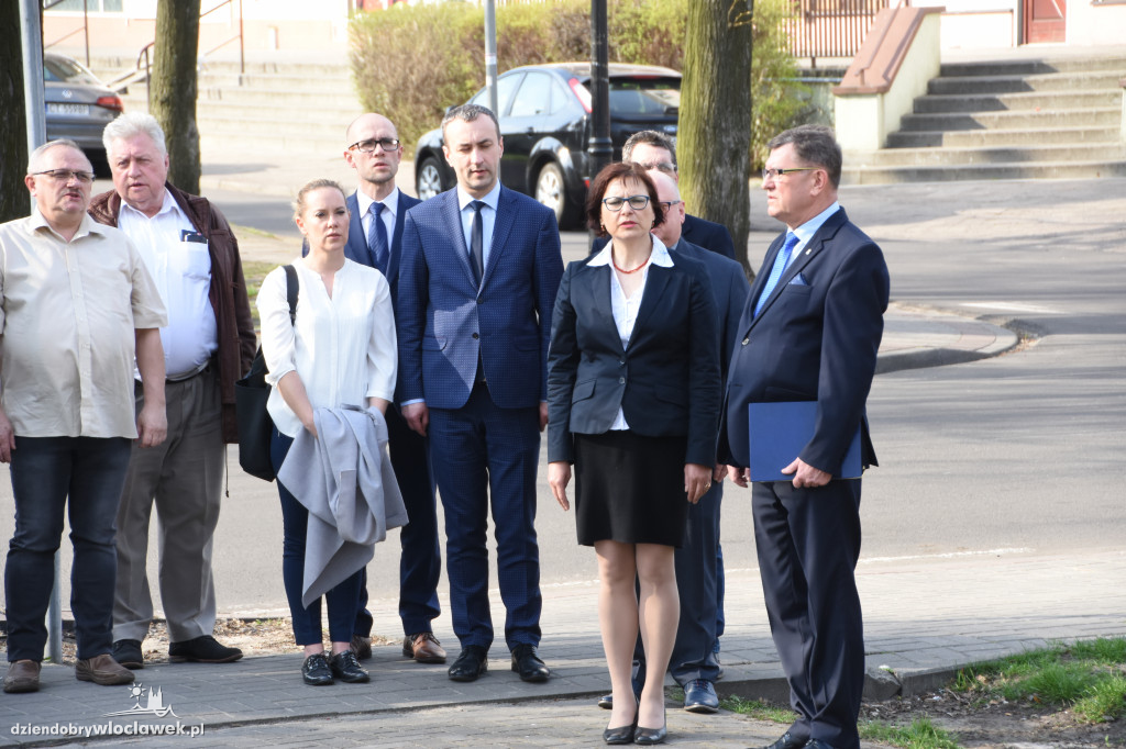 Uczcili ofiary zbrodni w Katyniu