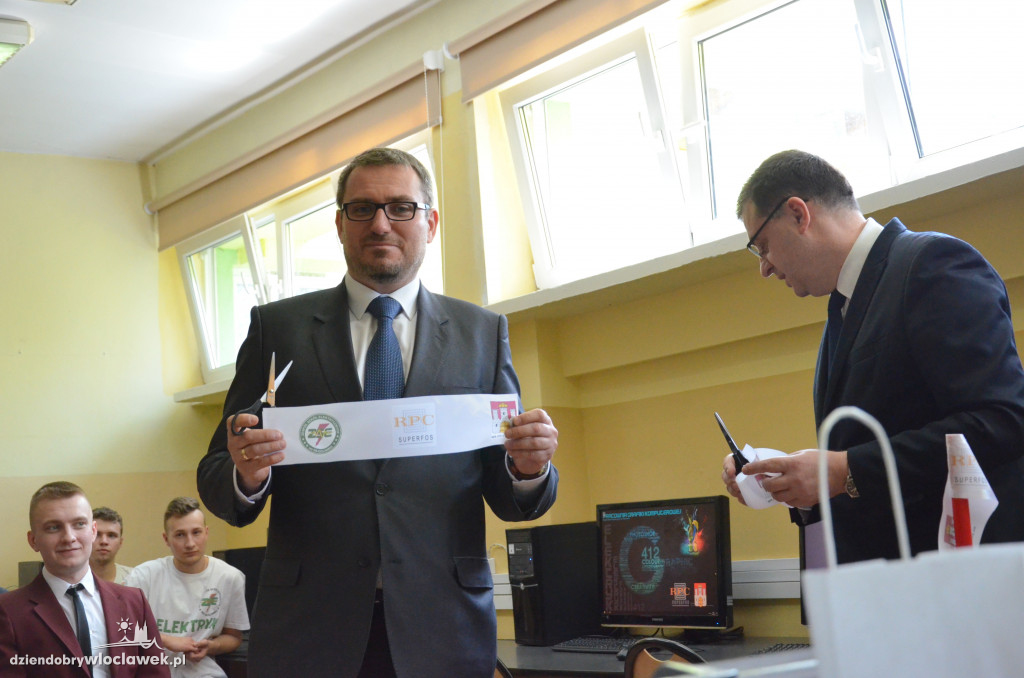 ZSEl: Otwarcie pracowni grafiki komputerowej