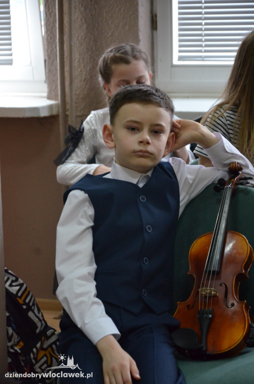 Koncert `Muzyka wokół nas`