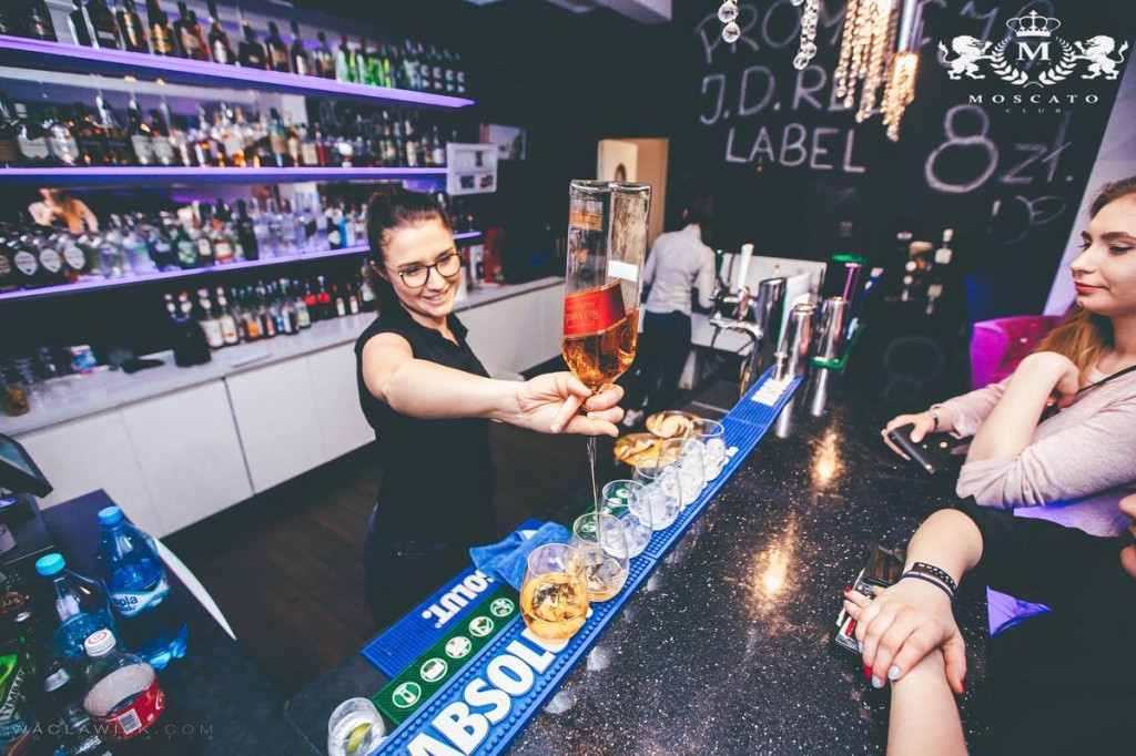 Candy Shop w Moscato Club przy ul. Solnej