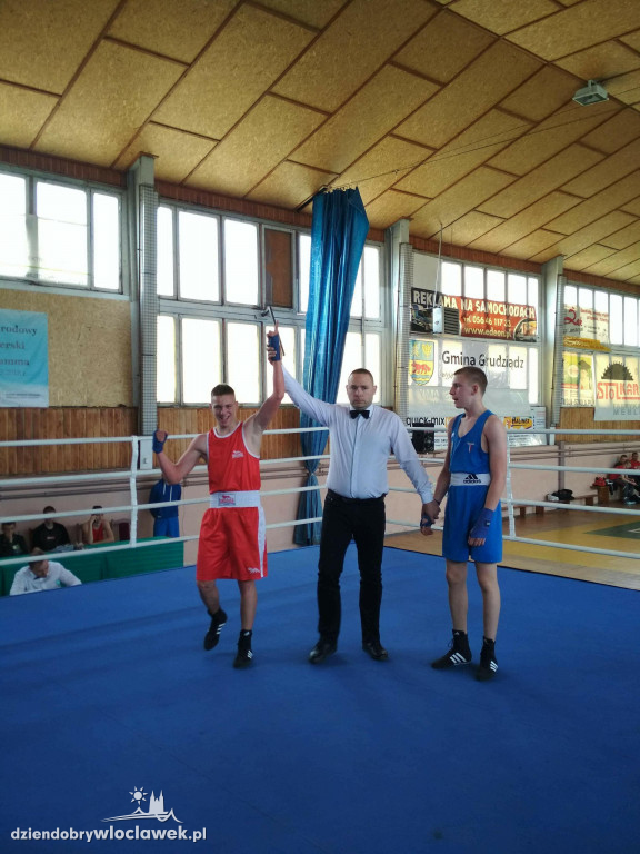 Bokserzy Championa najlepsi
