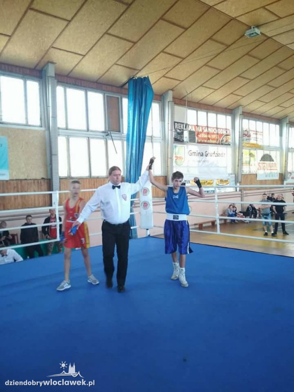 Bokserzy Championa najlepsi