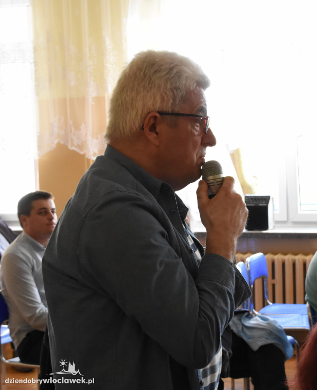Spotkanie z prezydentem w SP nr 12