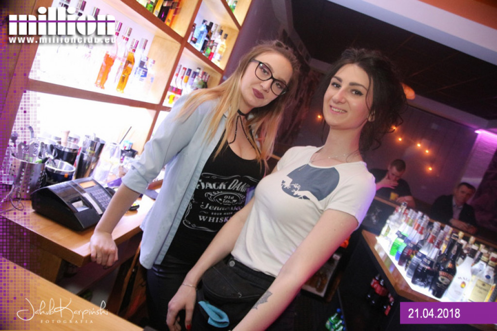 Sobotnia impreza w klubie Million