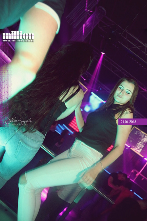 Sobotnia impreza w klubie Million
