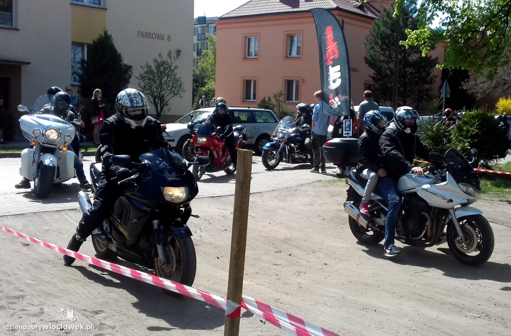 Motocykliści święcili swoje motory