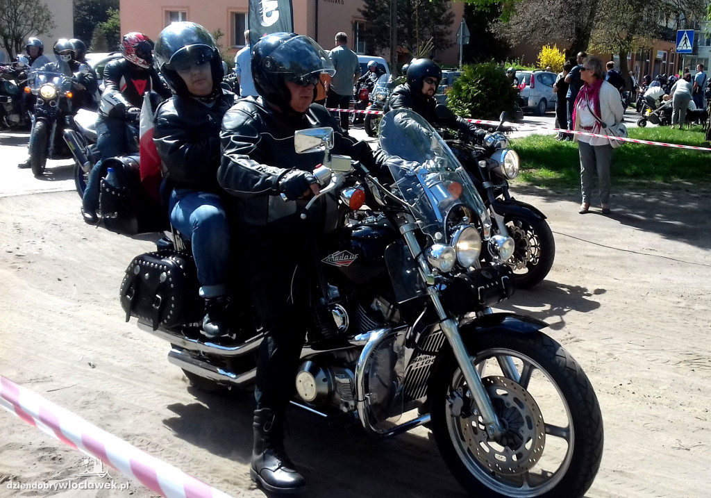 Motocykliści święcili swoje motory