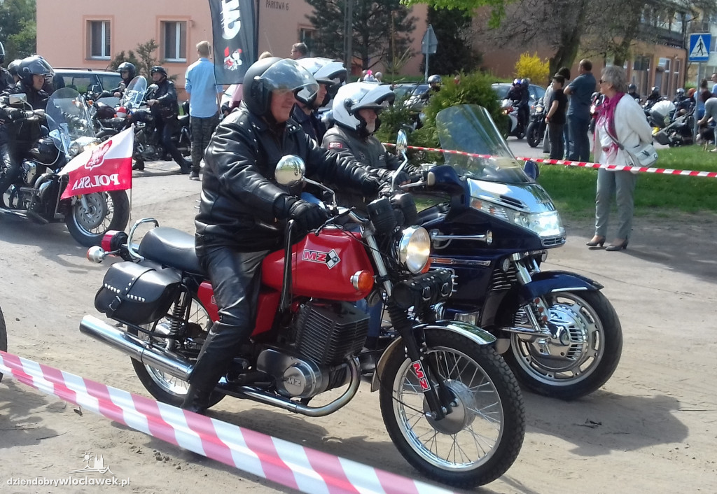 Motocykliści święcili swoje motory