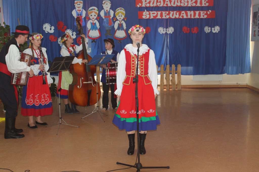 IV Festiwal Piosenki Ludowej