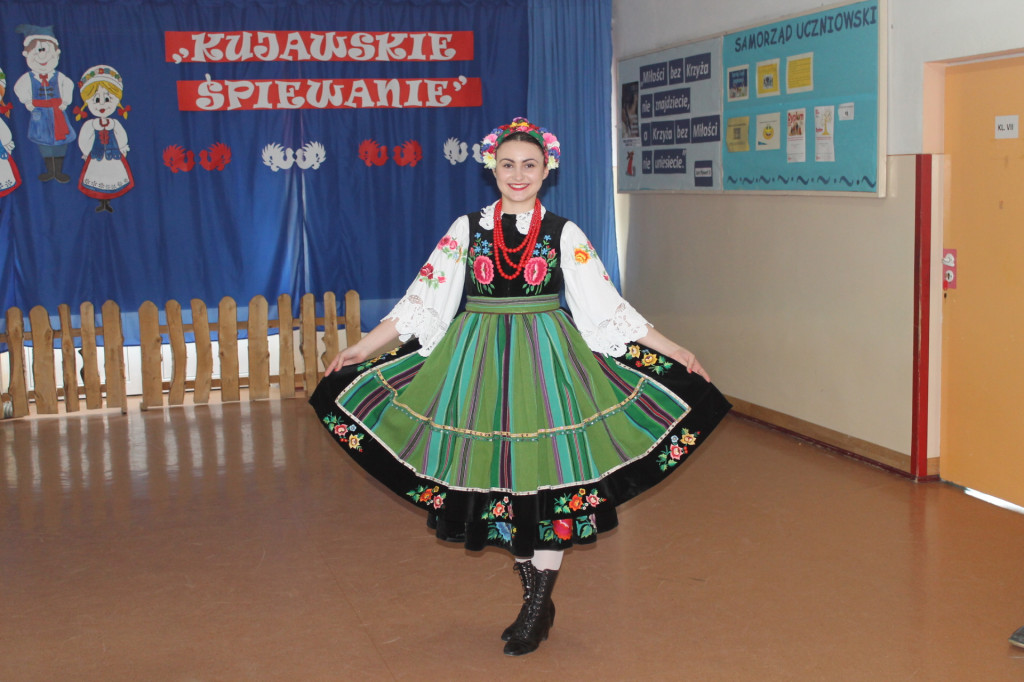 IV Festiwal Piosenki Ludowej