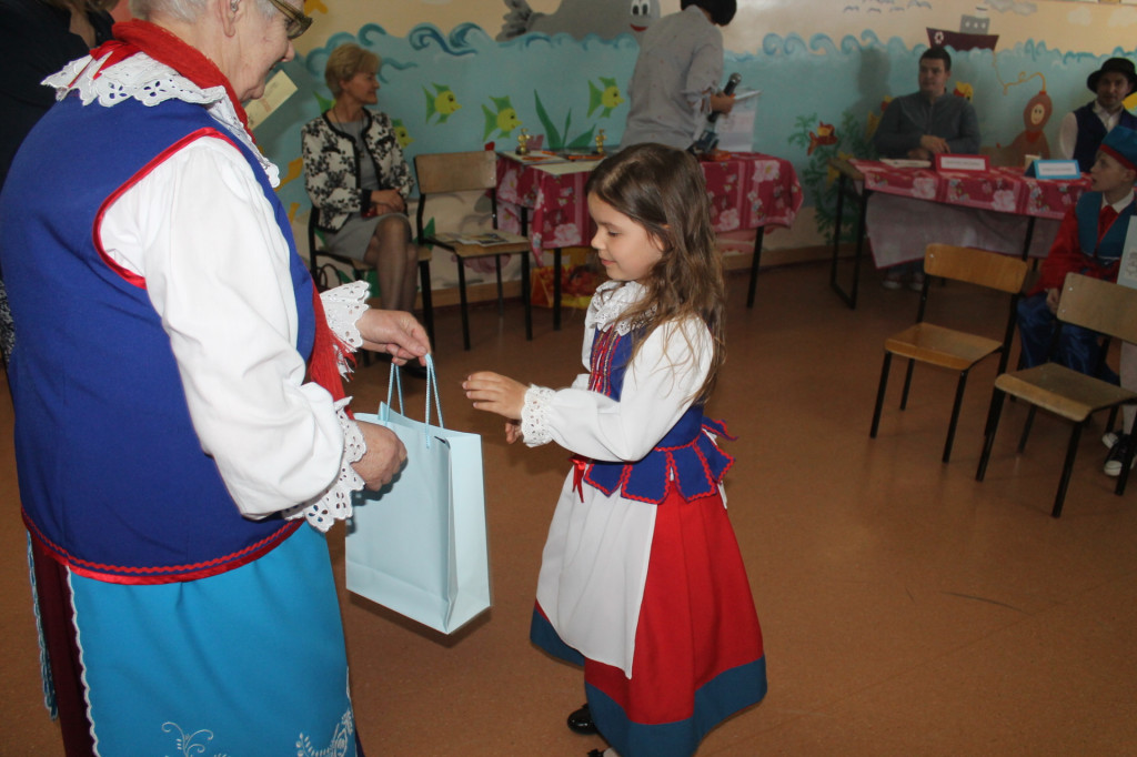 IV Festiwal Piosenki Ludowej