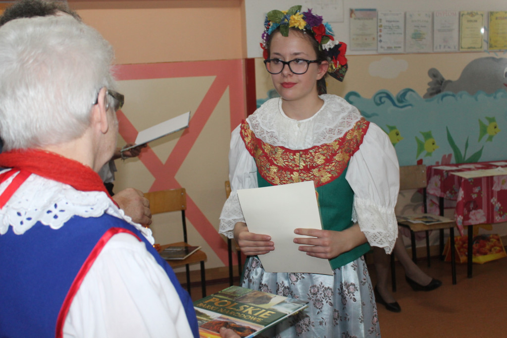 IV Festiwal Piosenki Ludowej