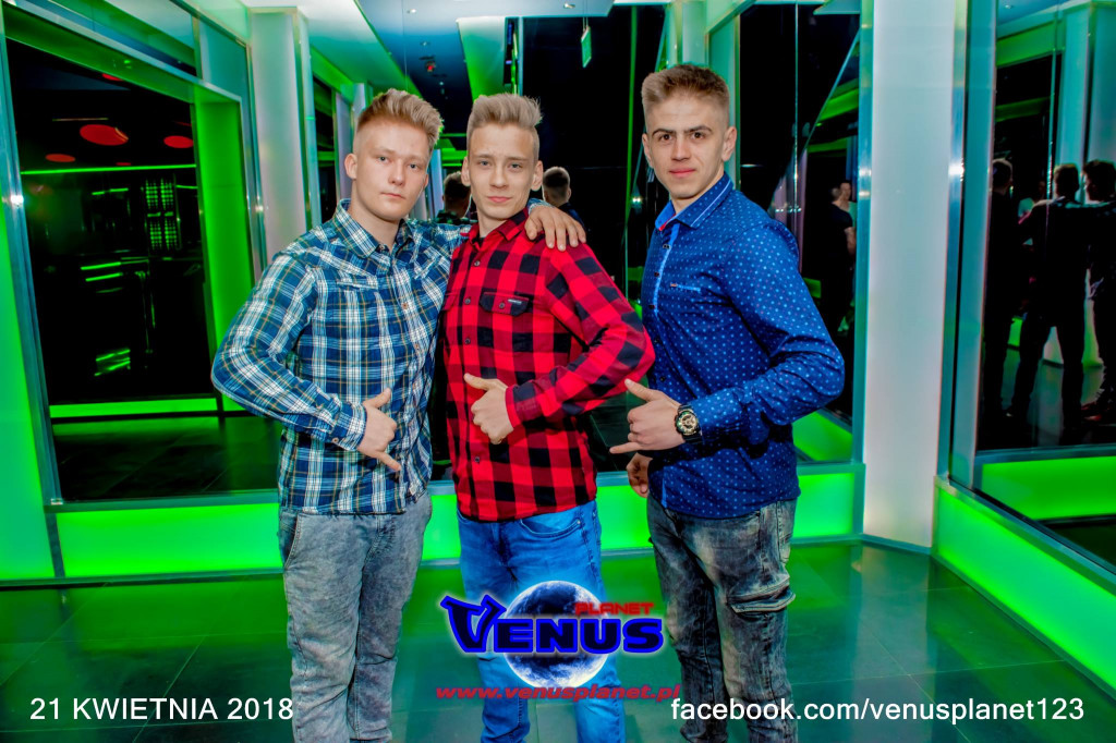 Szalona impreza w klubie Venus