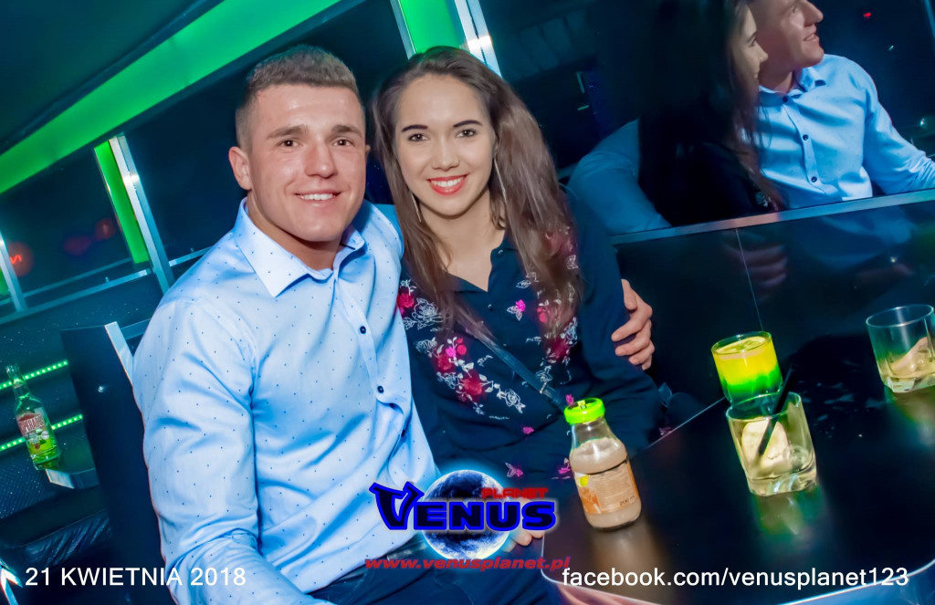 Szalona impreza w klubie Venus