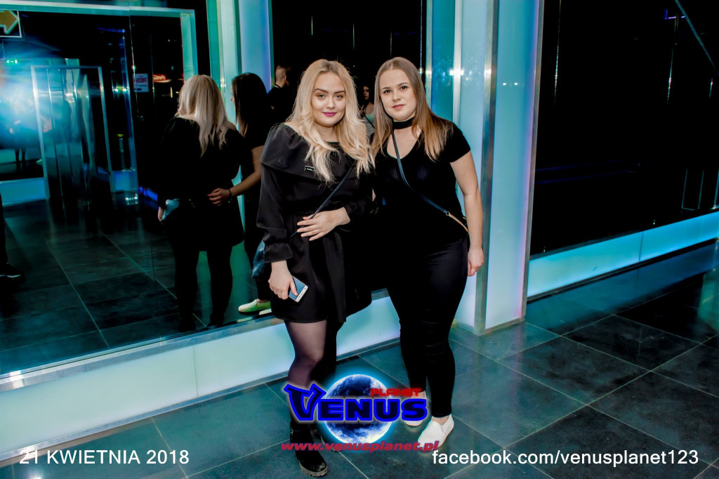 Szalona impreza w klubie Venus