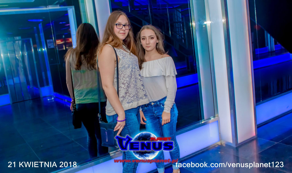Szalona impreza w klubie Venus
