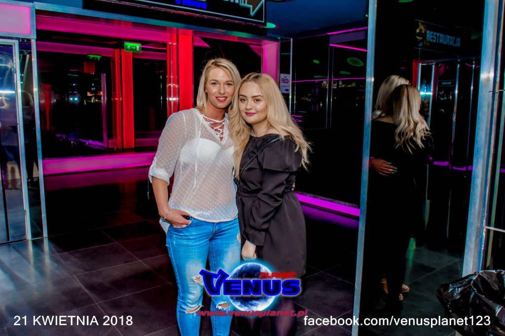 Szalona impreza w klubie Venus