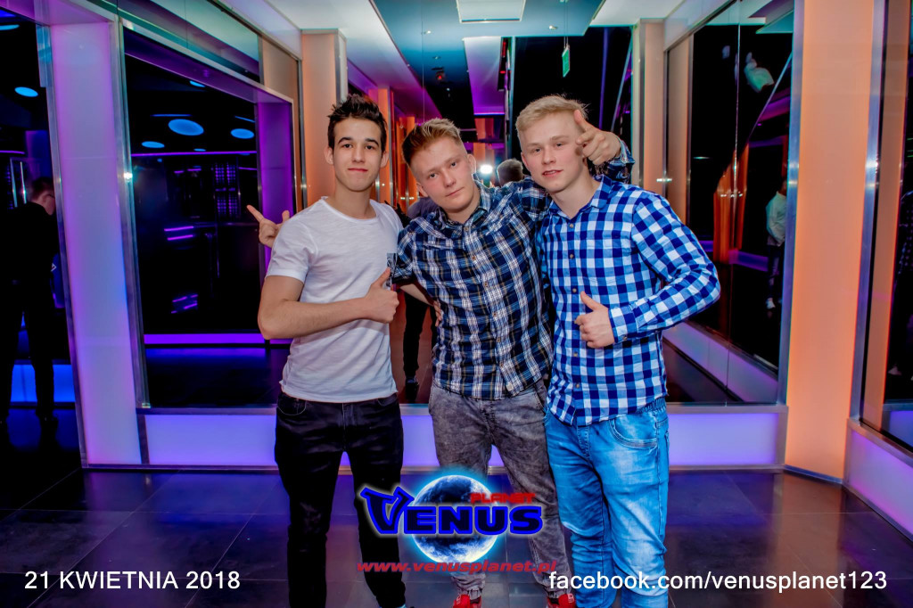 Szalona impreza w klubie Venus